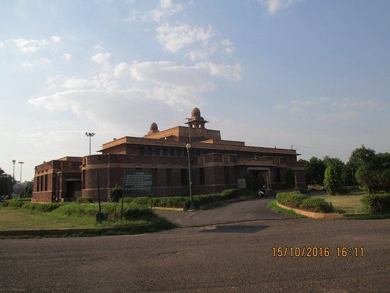 Sardar Government Museum